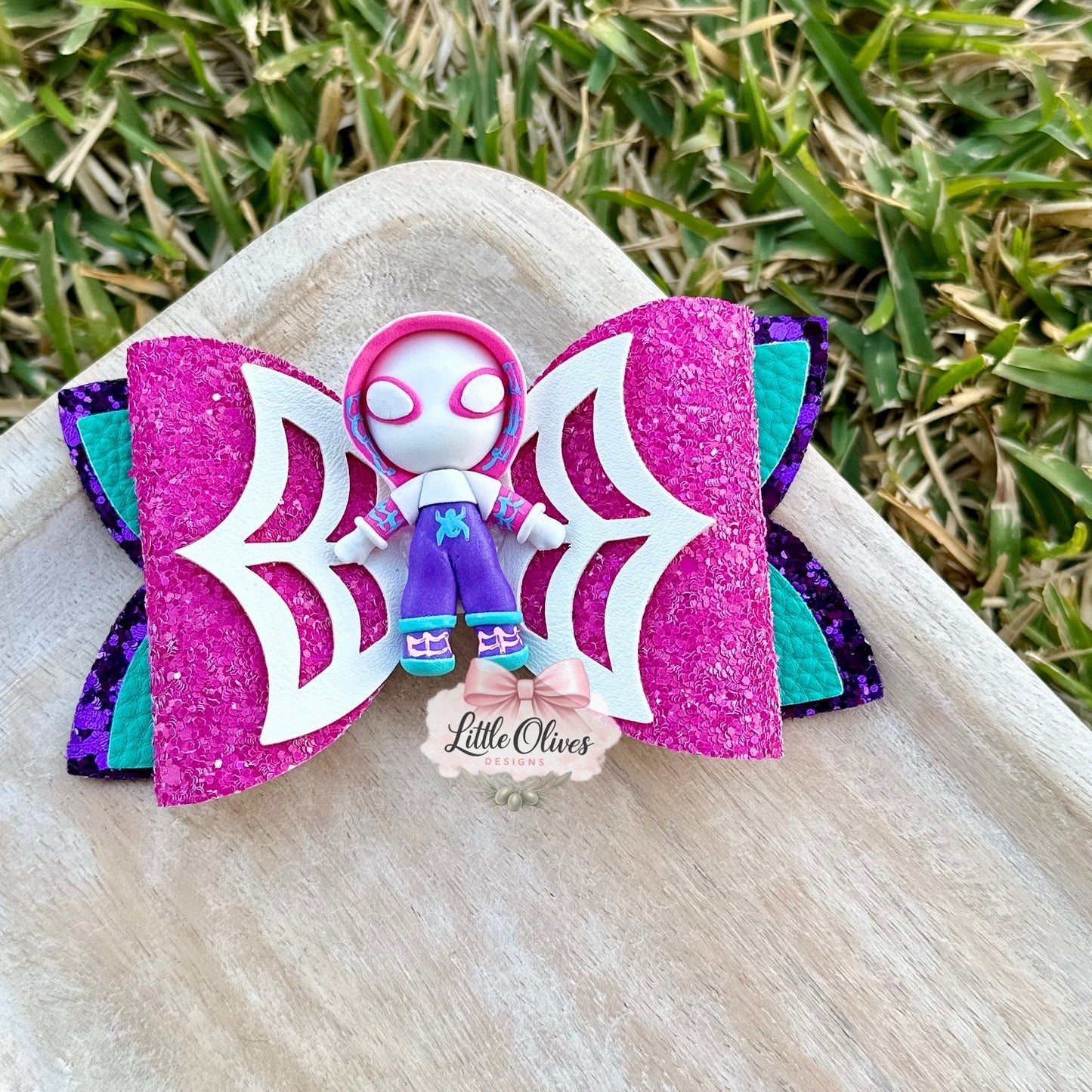 GHOST CLAY BOW