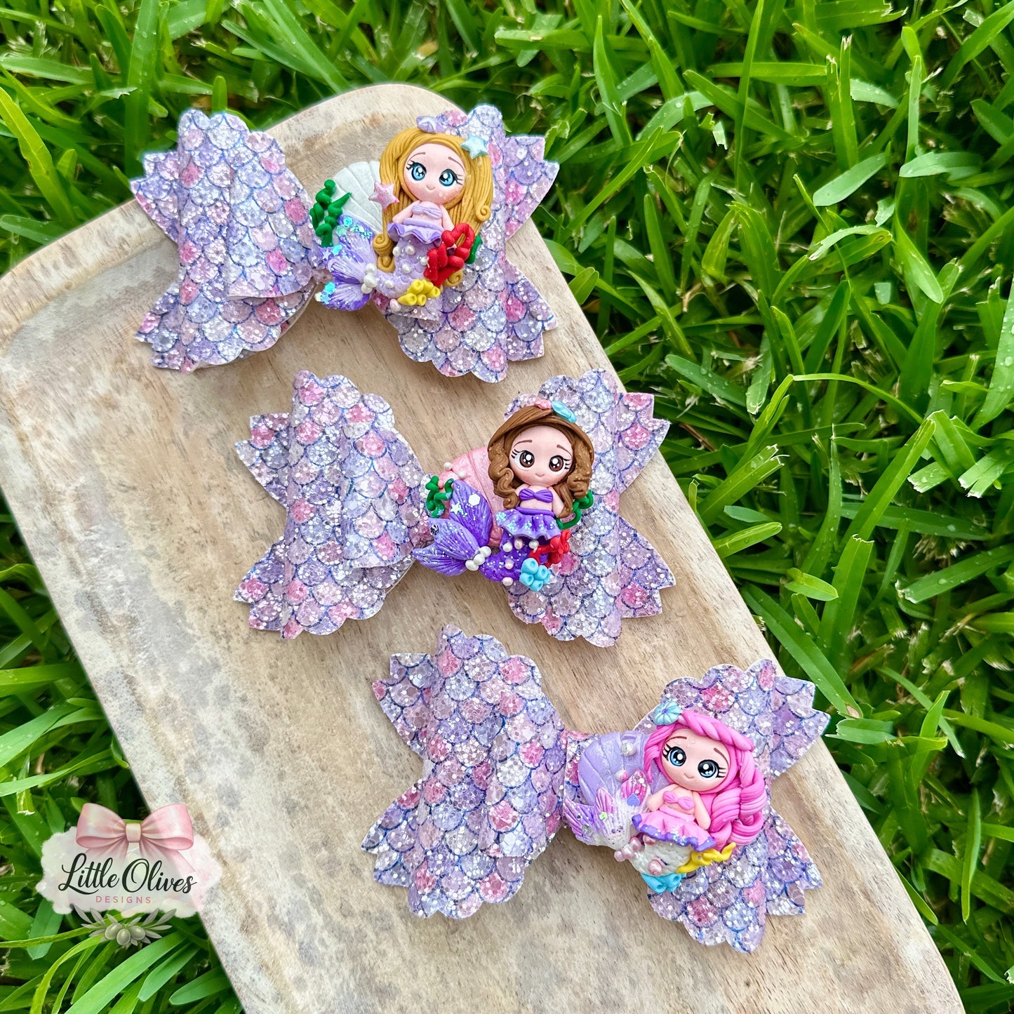 PURPLE MERMAID CLAY BOW
