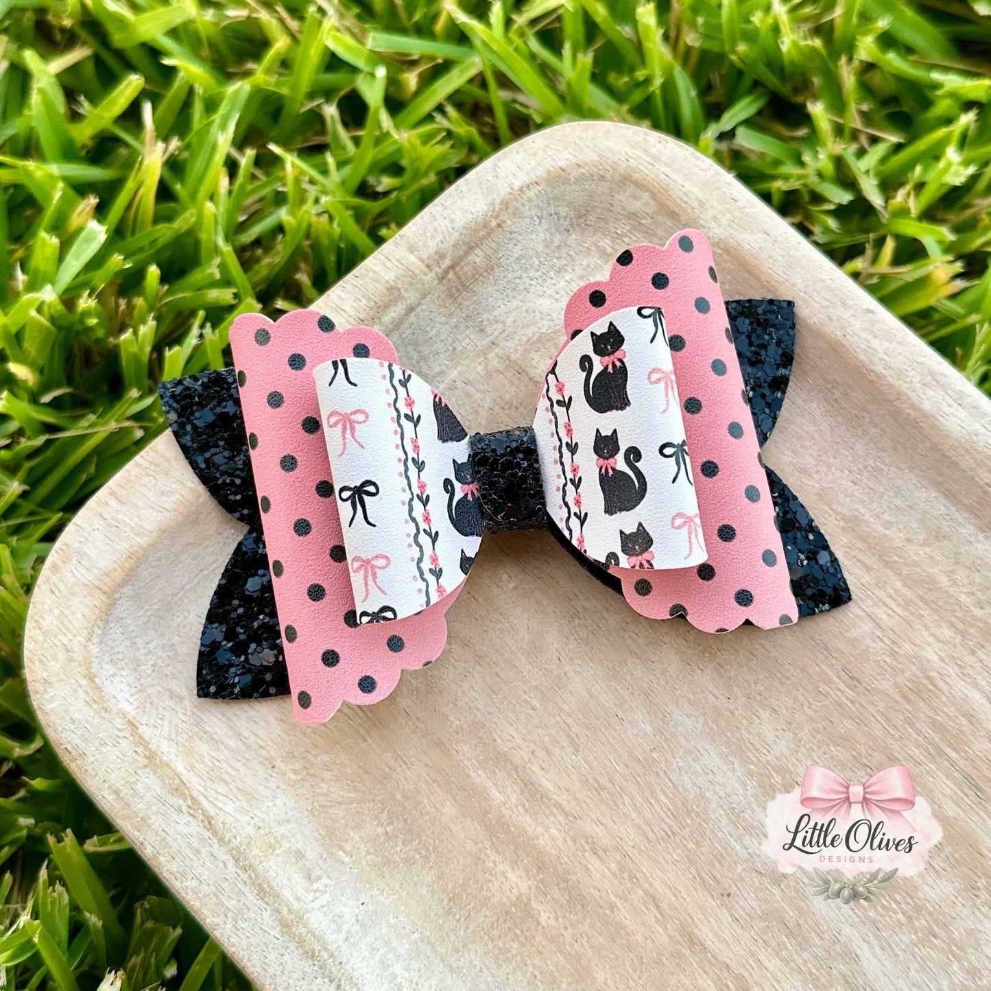BLACK KITTY FLORAL STRIPES BOW