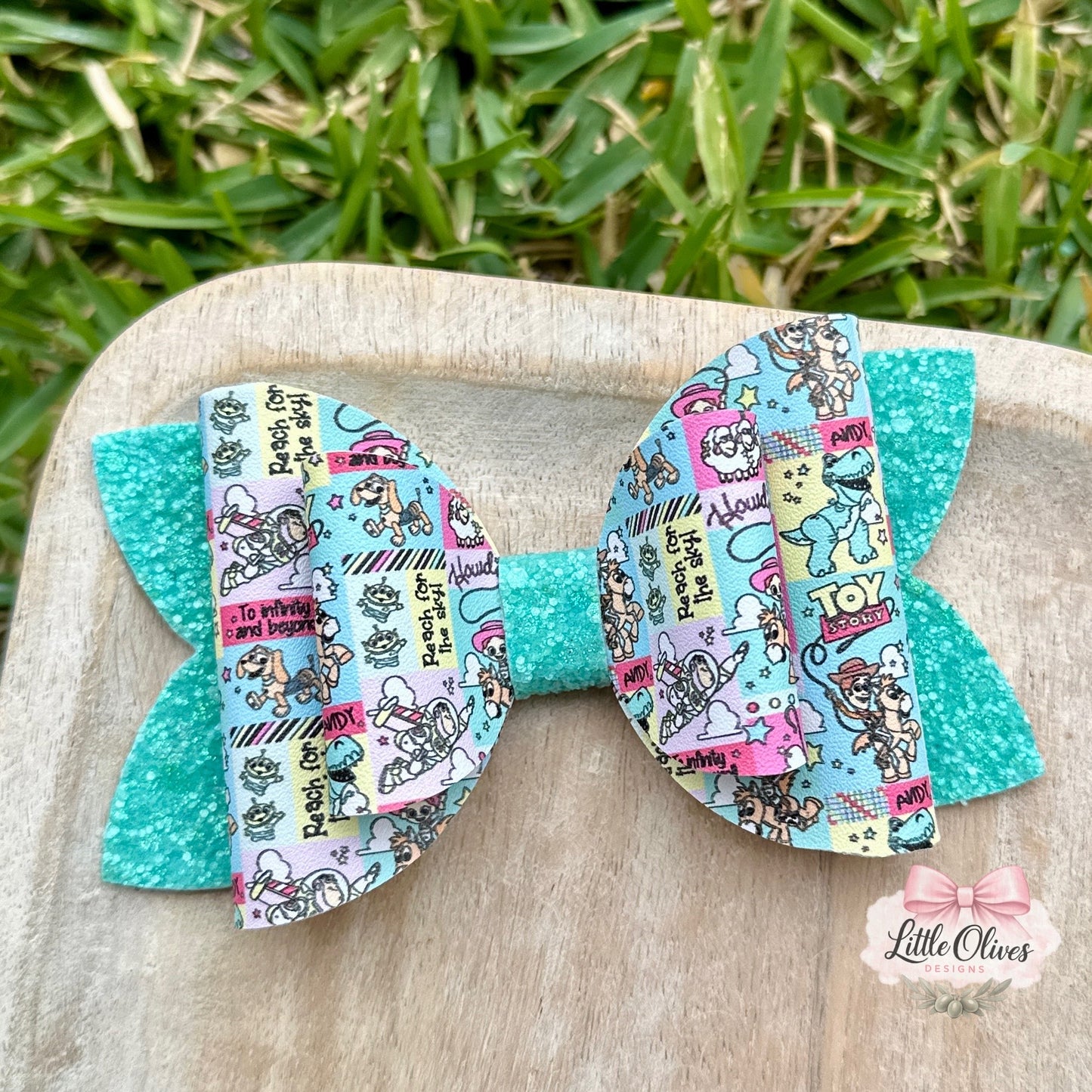 TOY FRIENDS FRAME BOW