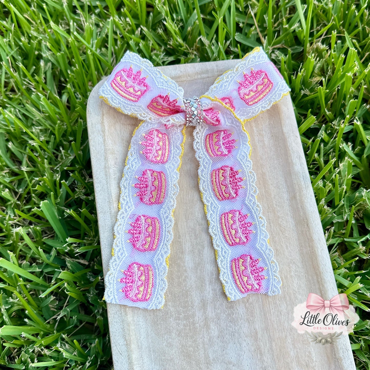 BIRTHDAY CAKE LACE & RIBBON BOW (YELLOW)