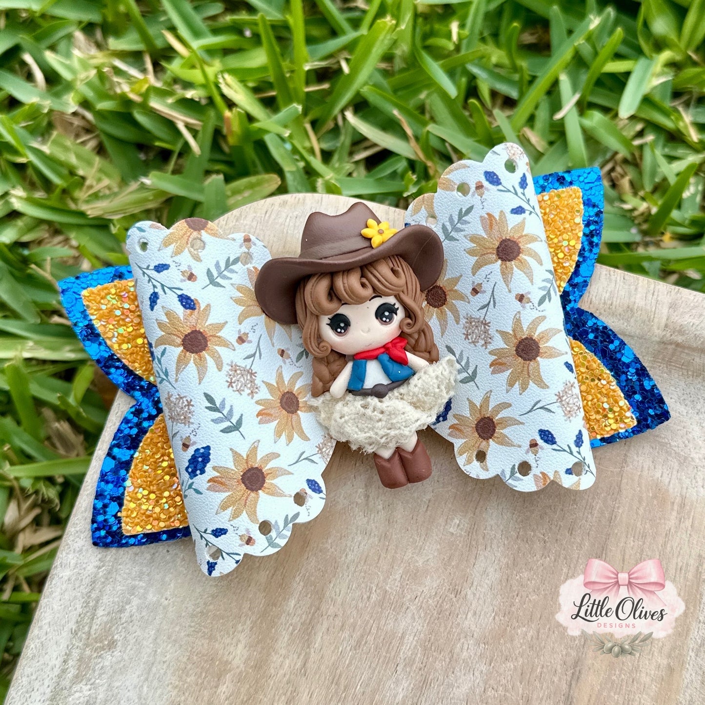 SUNFLOWER COWGIRL CLAY BOW