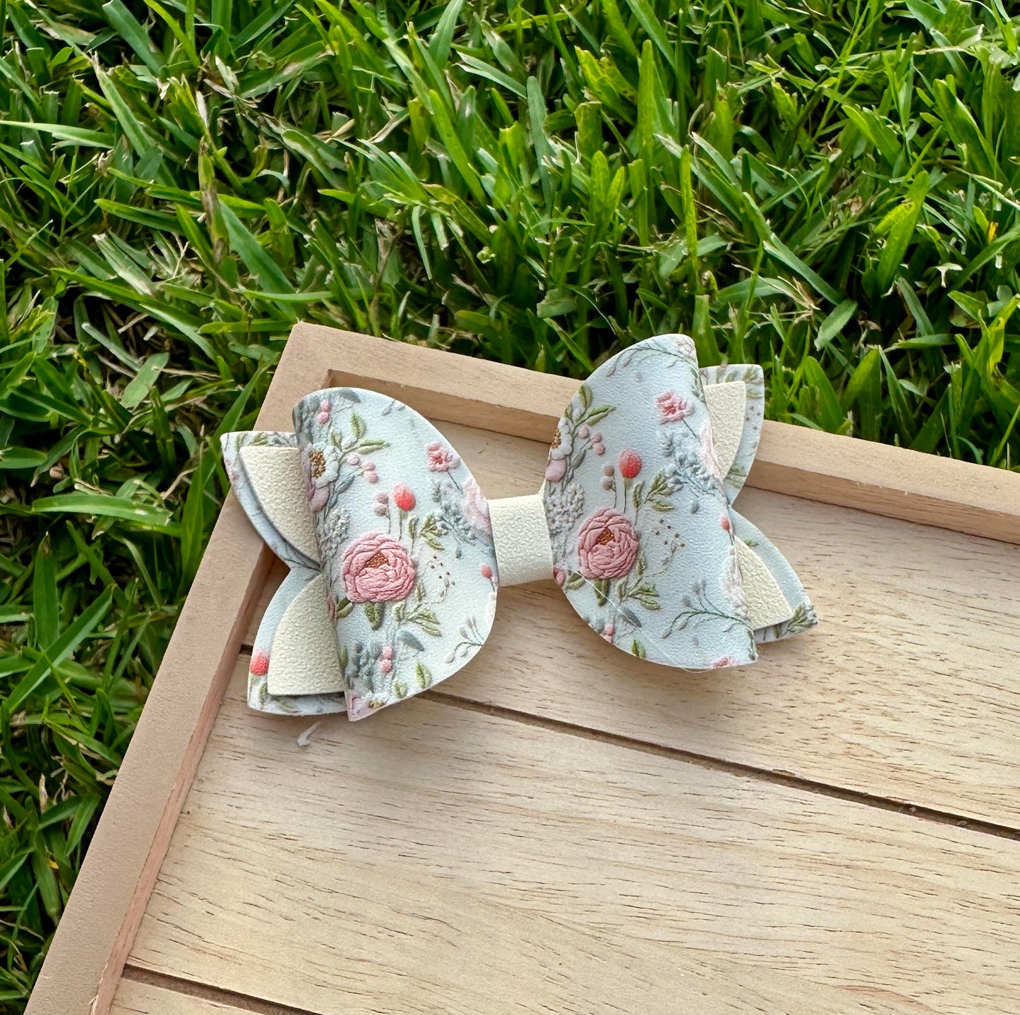 BABY'S FLORALS BOW