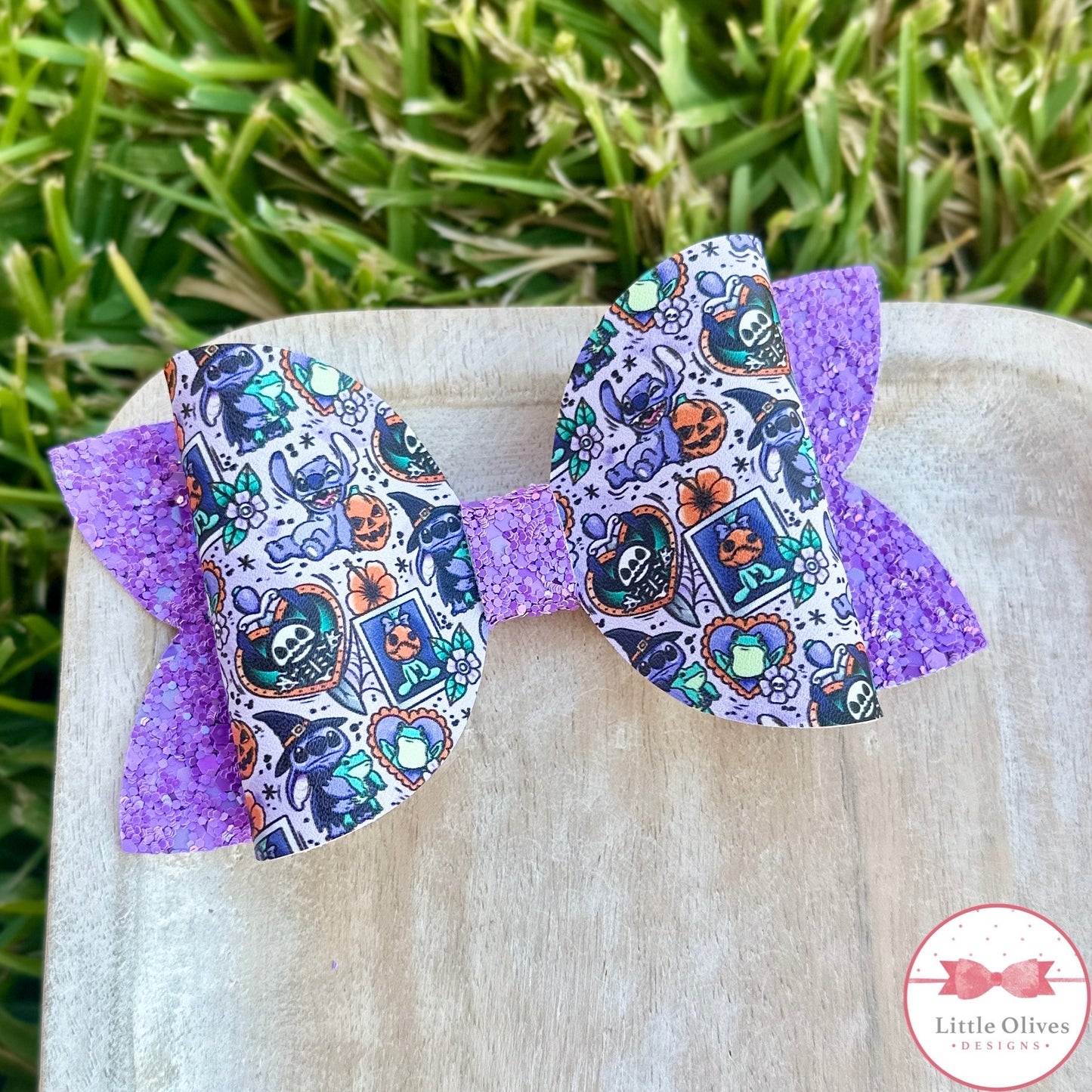 SCARY STITCH BOW