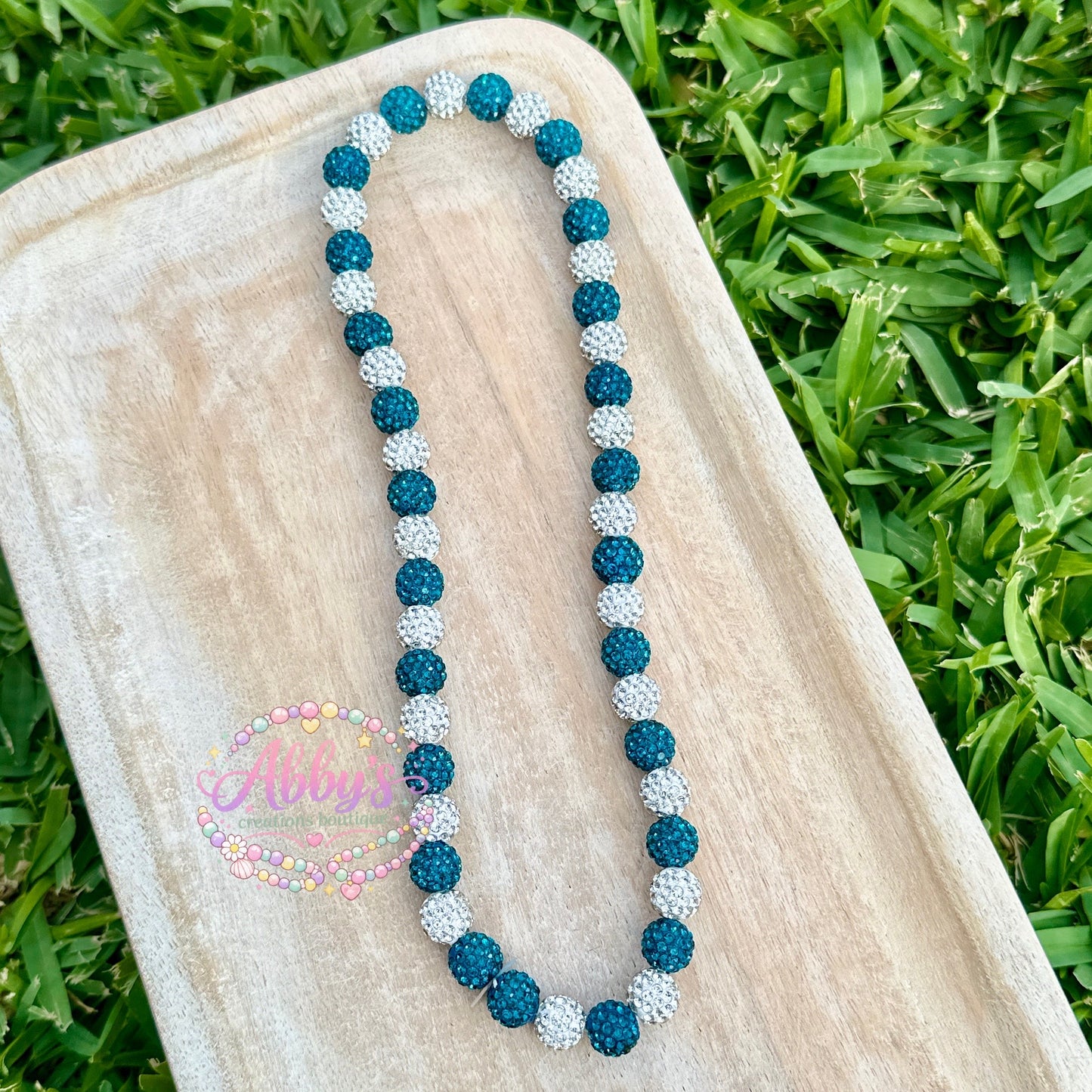 TEAL& WHITE DRIP
