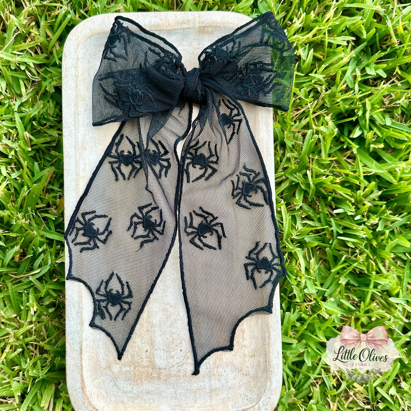 BLACK SPIDER TULLE SOPHIE BOW