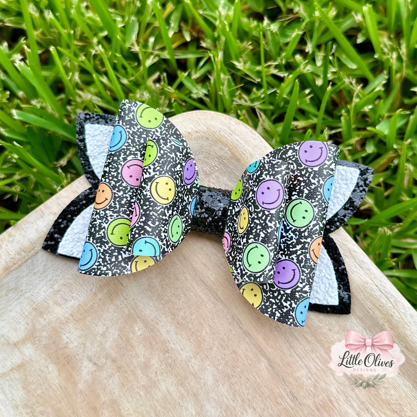 HAPPY COMP NOTEBOOK BOW