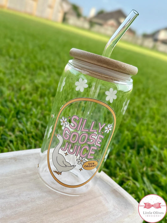 SILLY GOOSE GLASS CUP