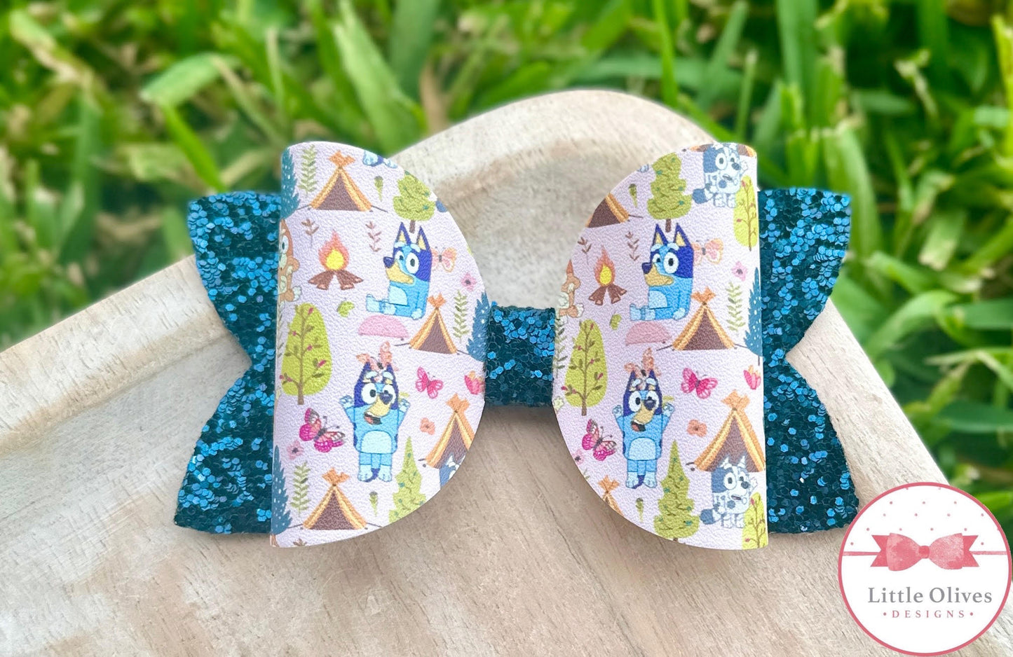 BLUE DOG CAMPING BOW