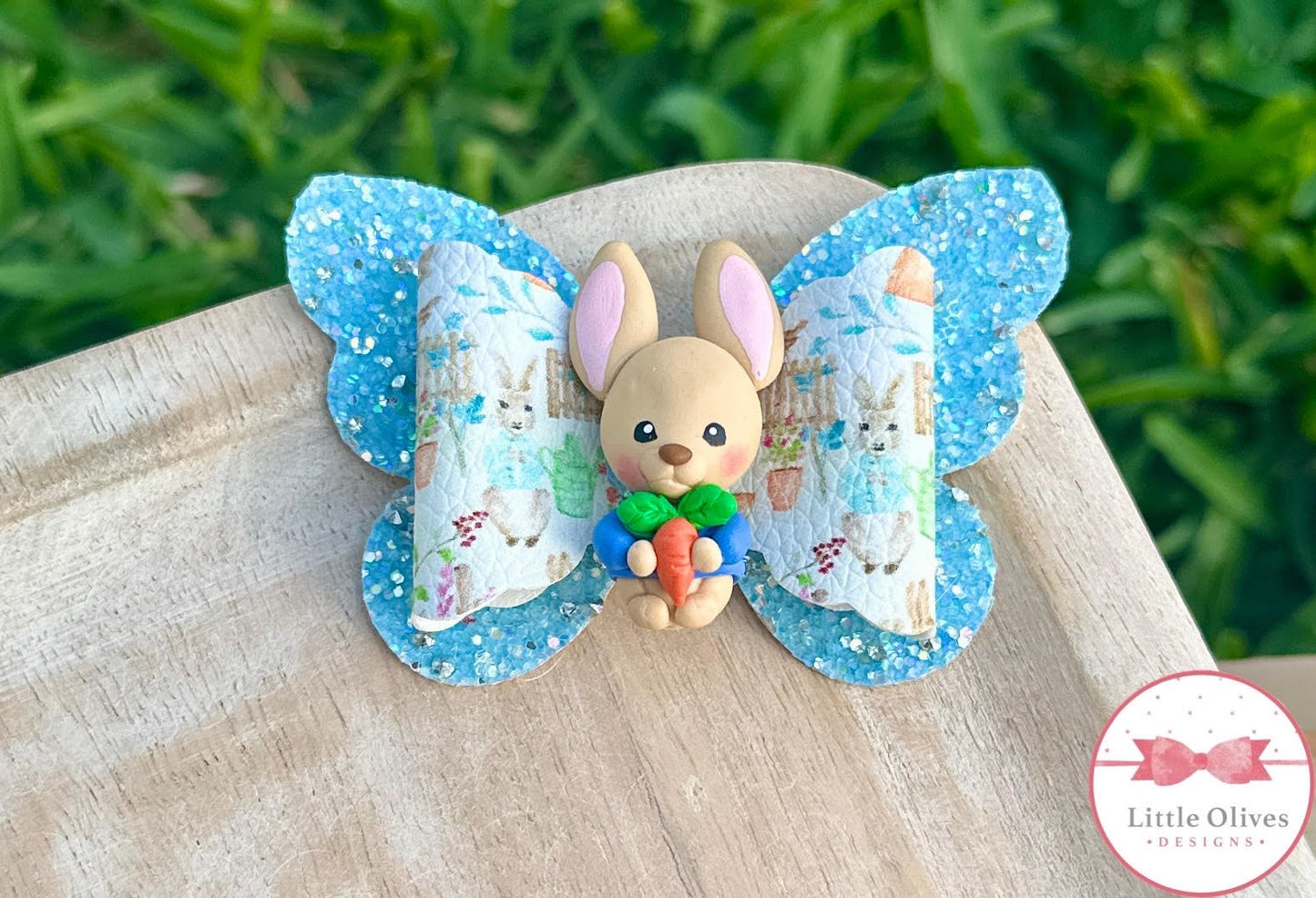 PETER RABBIT MINI CLAY BOW