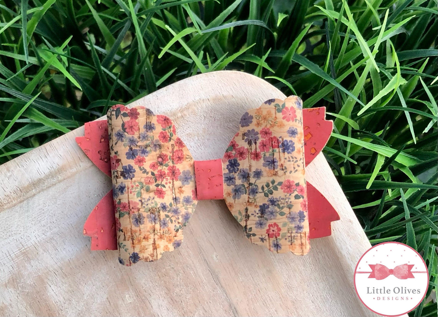 PINK FLOWERS FIELD CORK BOW