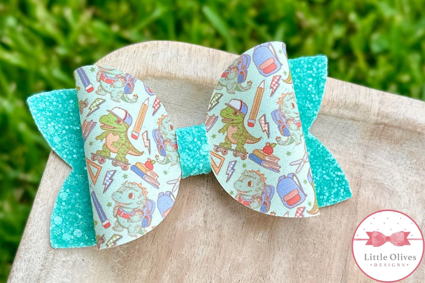 DINO SKATER BOW