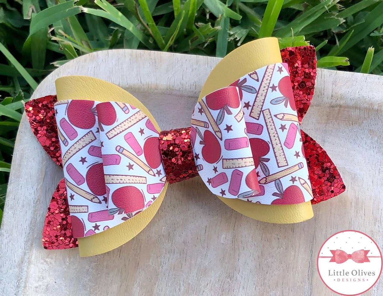 apples and rulers bow