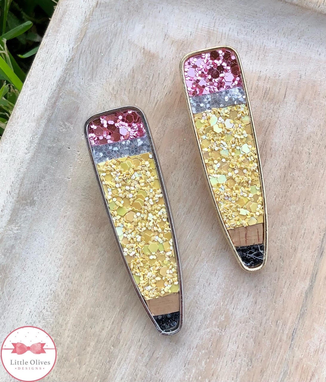 yellow pencil metal clip