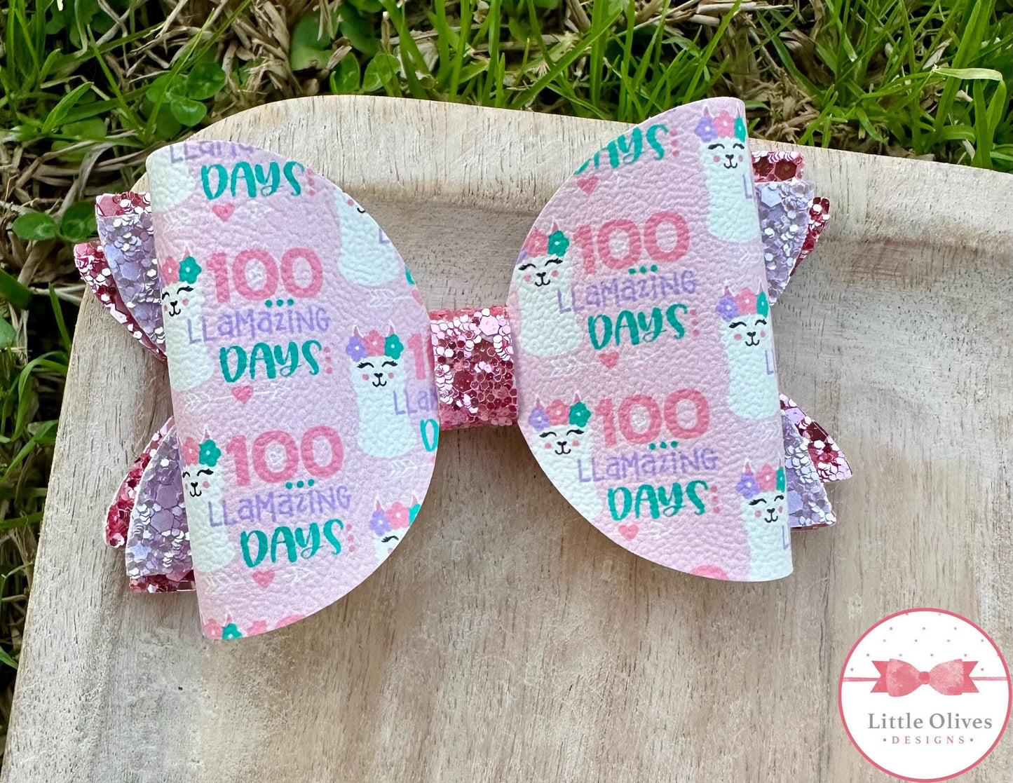 100 Llamazing Days of School bow