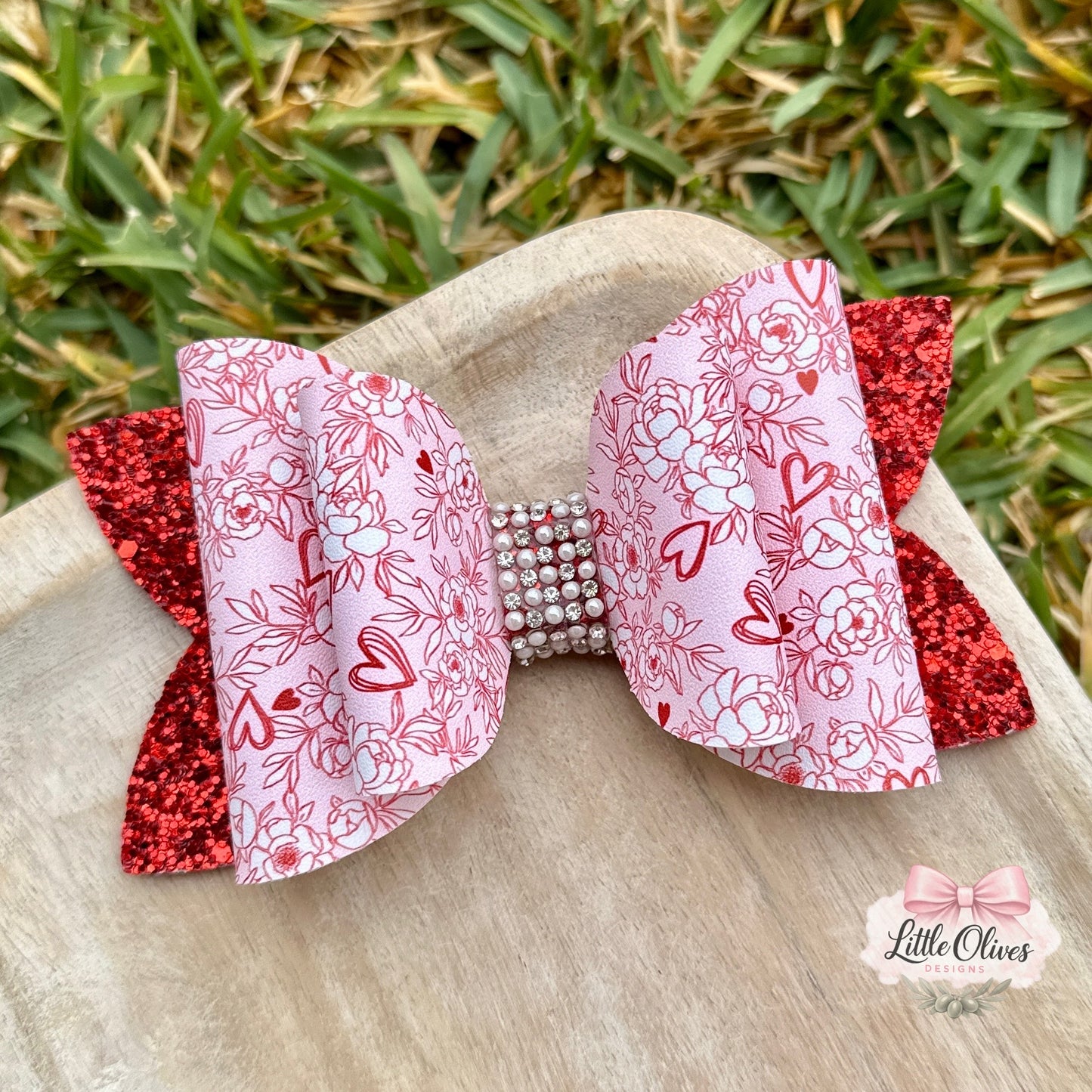 VALENTINE BOUQUET BOW