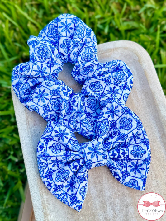 MEDITERRANEAN TILE BOW OR SCRUNCHIE