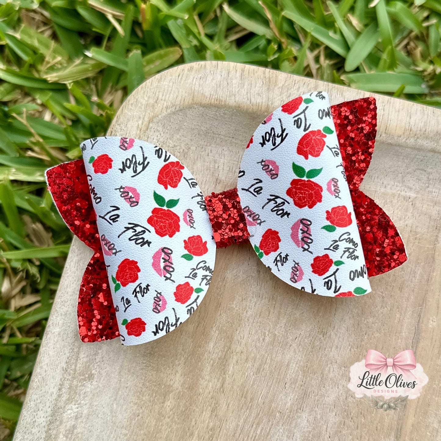 COMO LA FLOR BOW