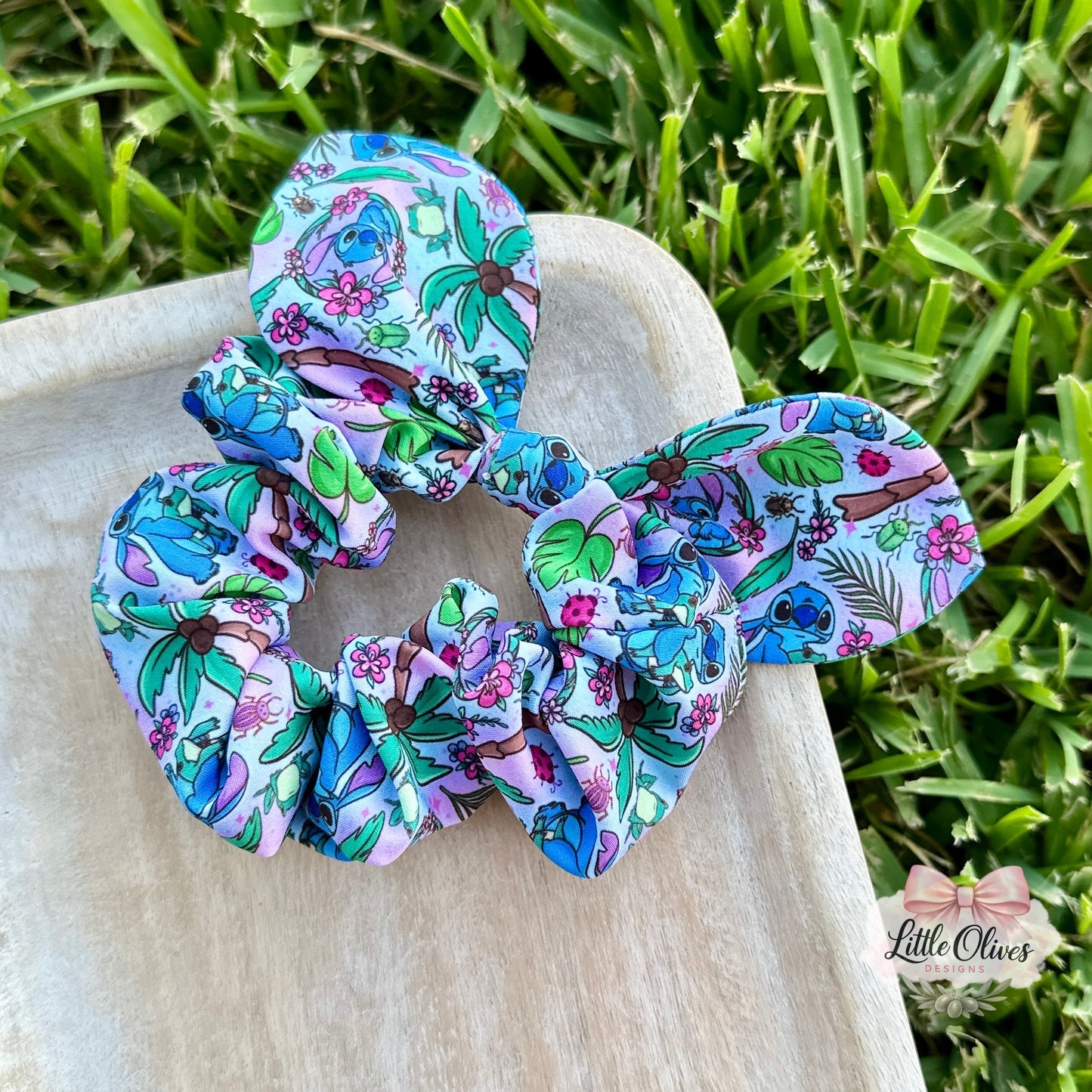 SUMMER ALIEN SCRUNCHIE