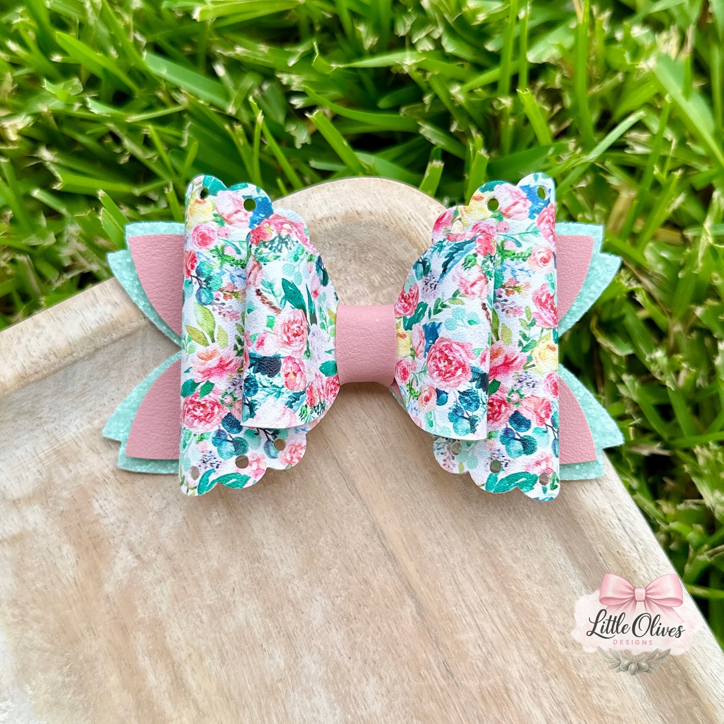 BLUSH AND BLOOM BOW