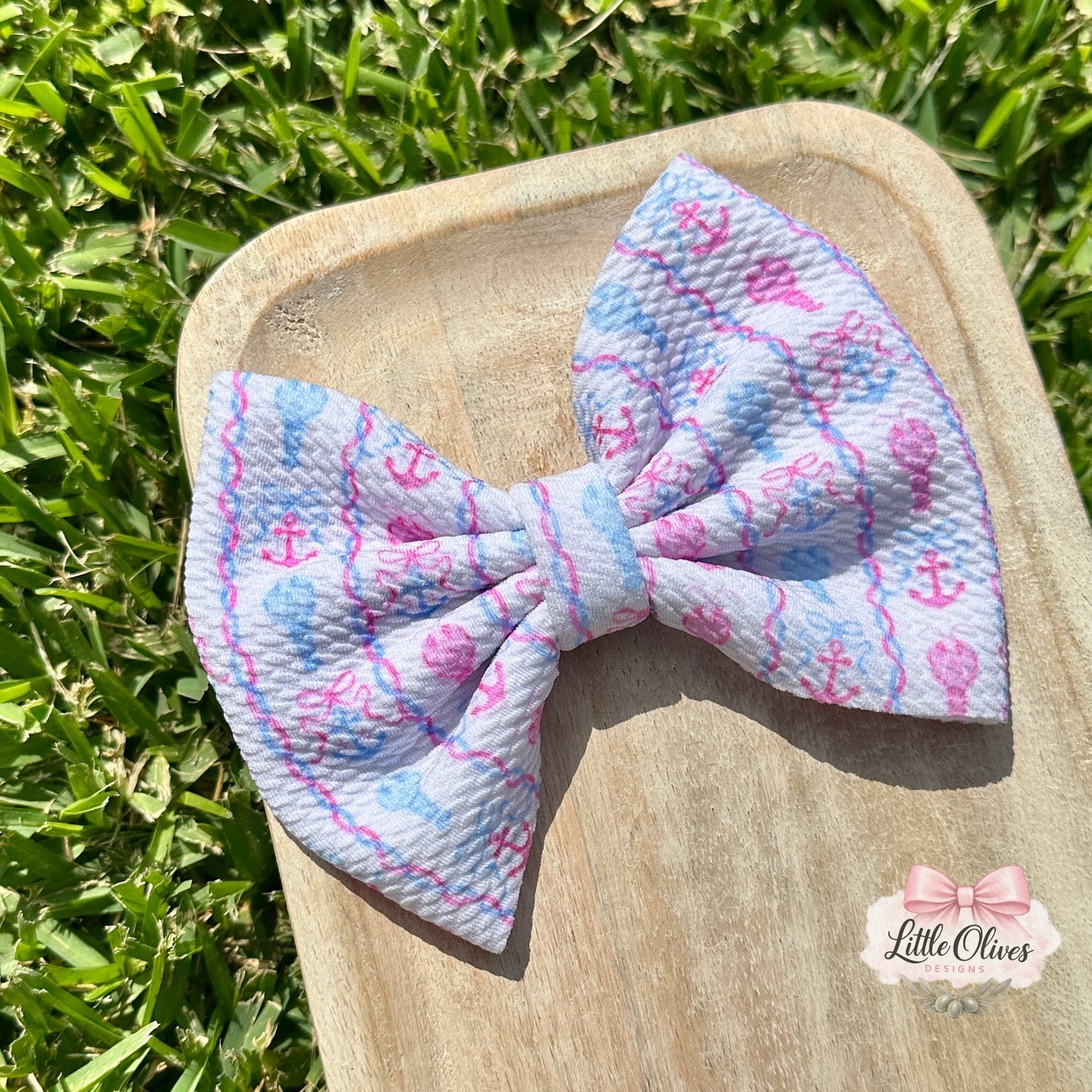COASTAL CHARM BOW
