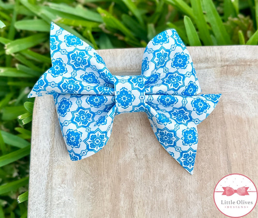 BLUE TILE LARKIN BOW