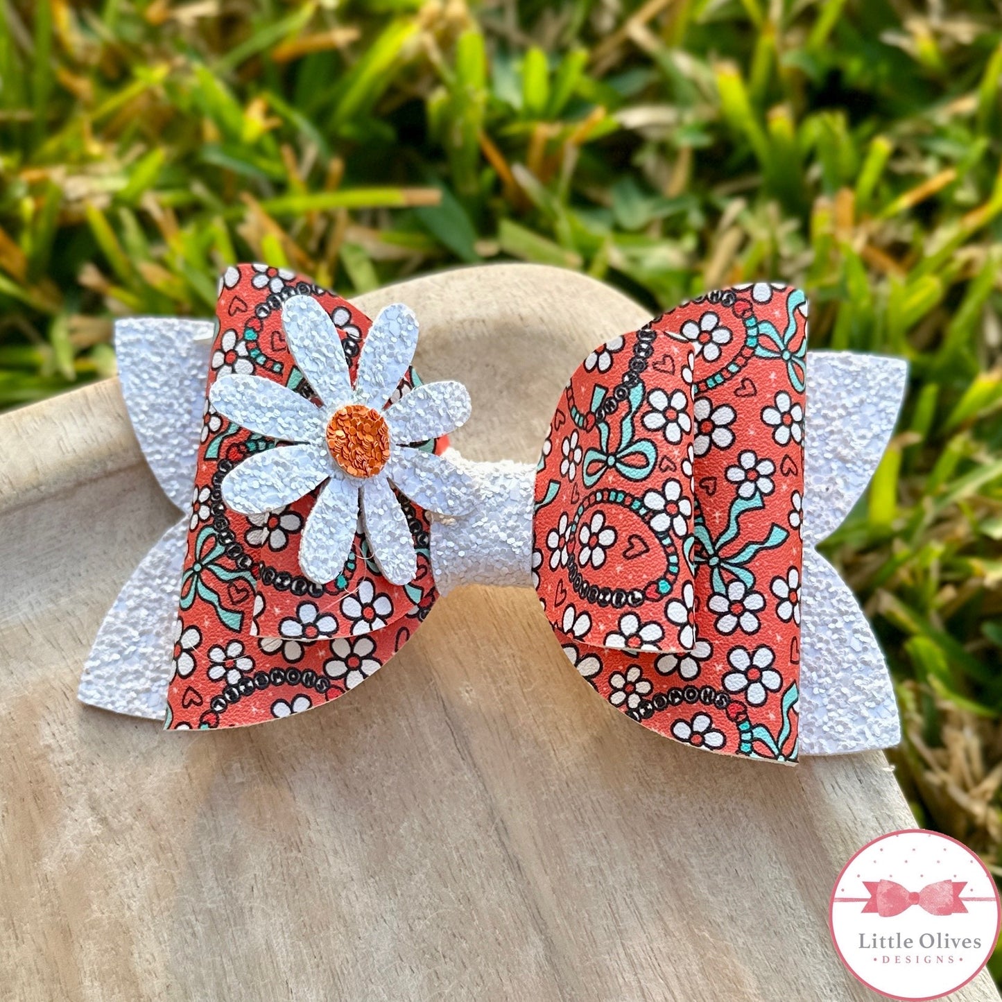 TS SHOWGIRL BFF BRACELET BOW