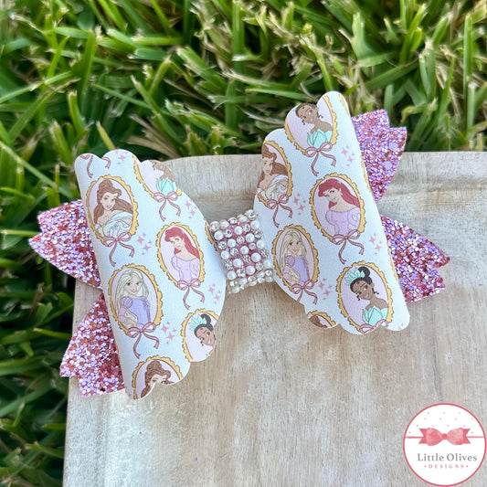 PRINCESS FRAMES BOW