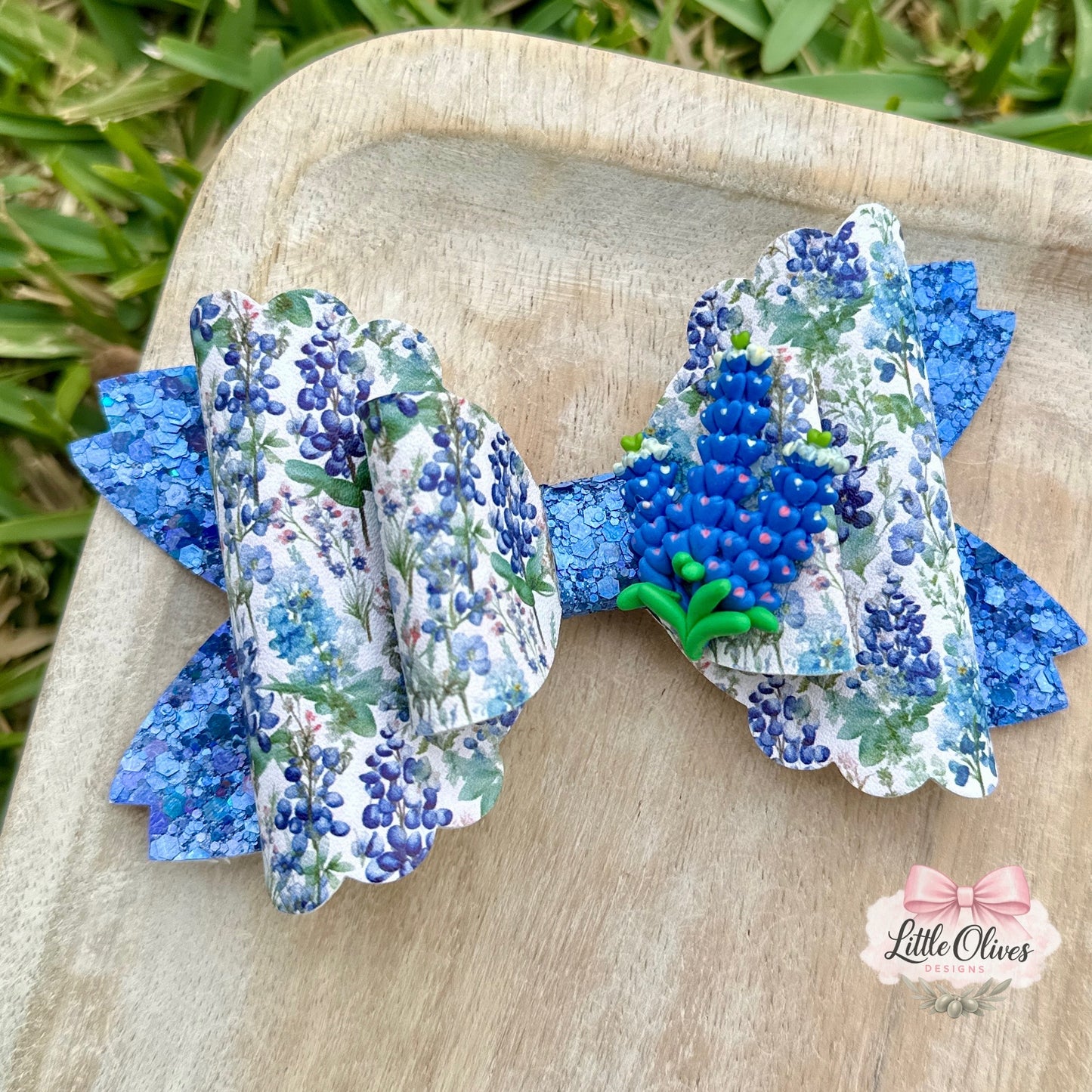 BLUEBONNET CLAY BOW