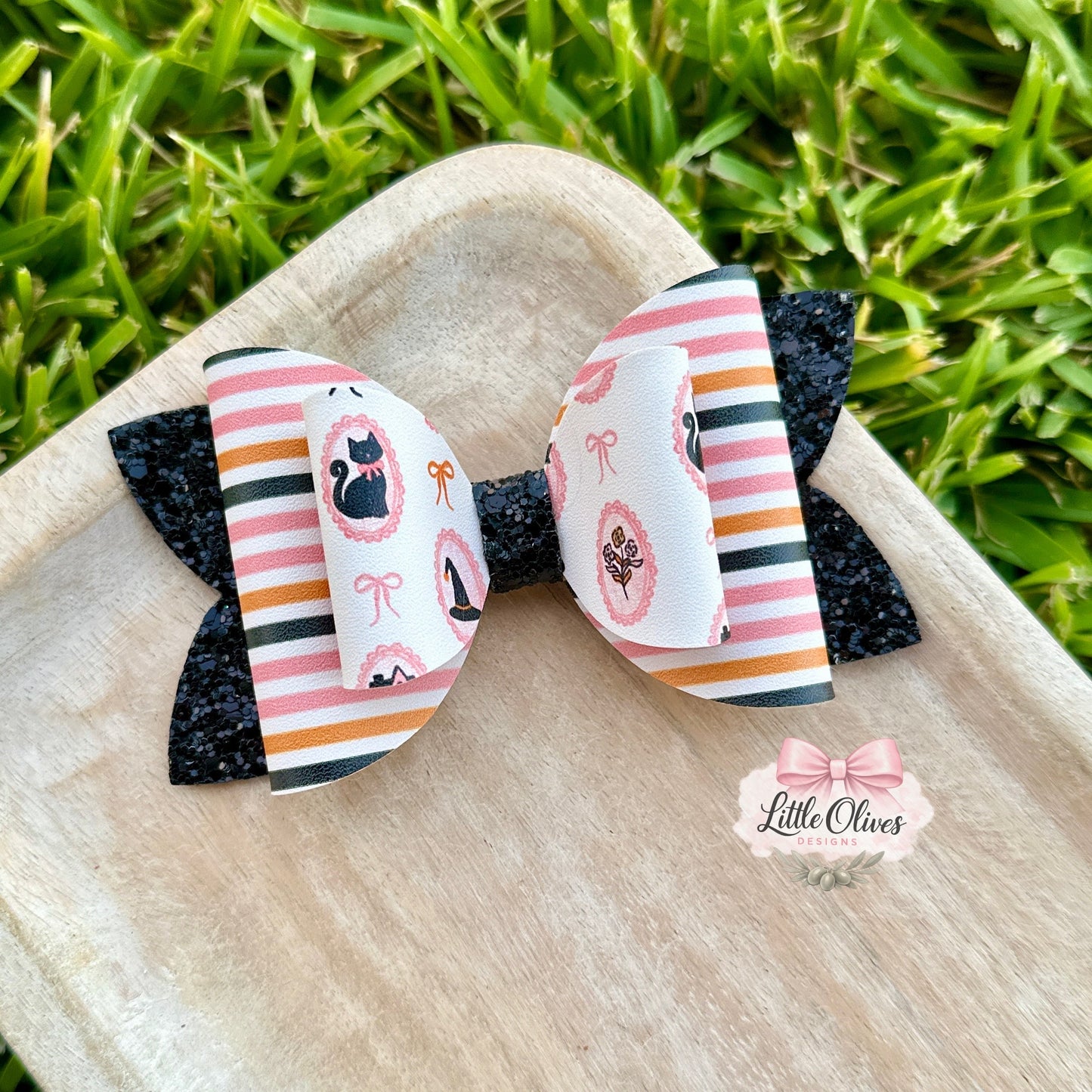 CAMEO HALLOWEEN BOW