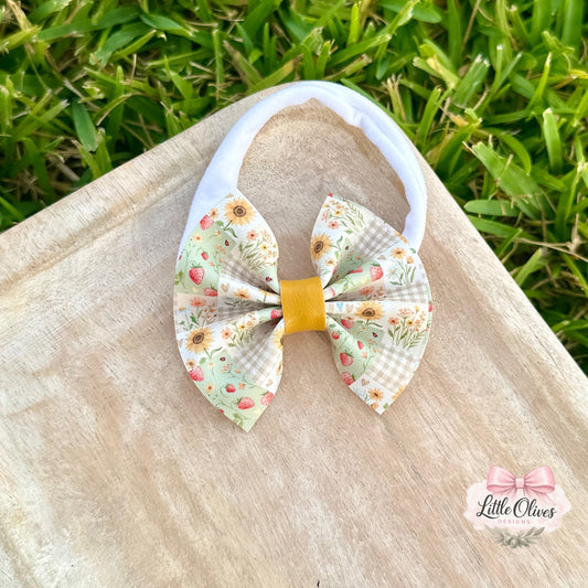 SUNFLOWER PATCH MINI PINCH BOW