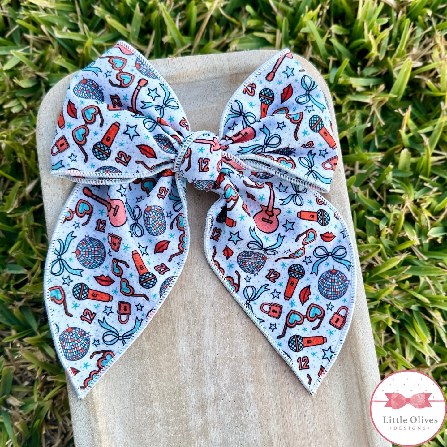 SHOW GIRL WHITE SOPHIE BOW