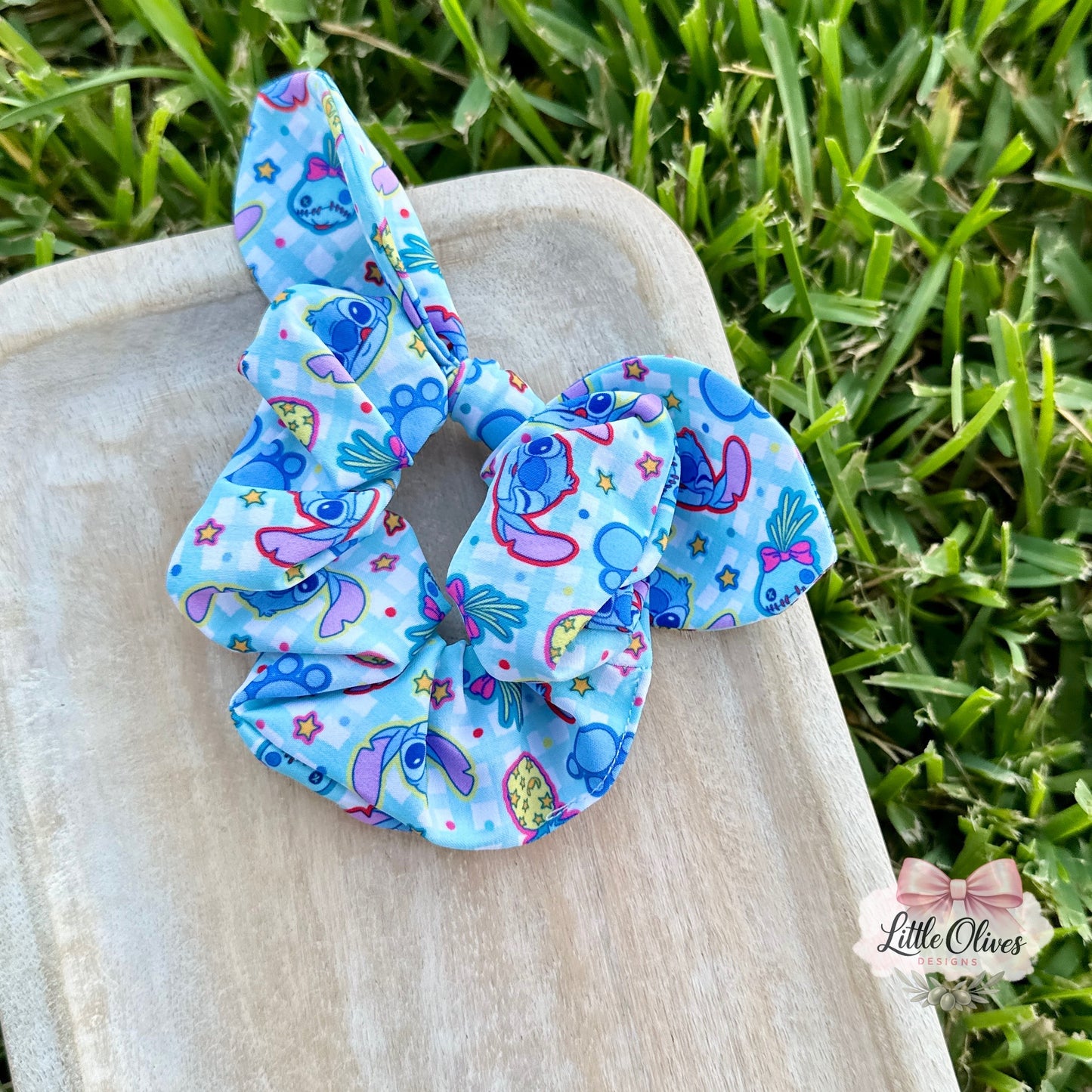 ALIEN PLAID SCRUNCHIE
