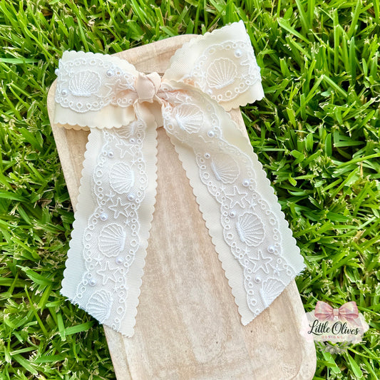 SEASHELL LACE RIBBON BOW