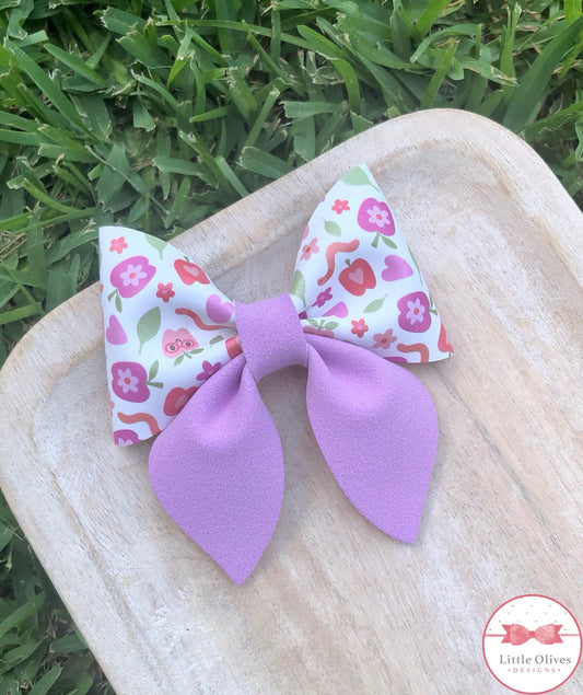 BOOKWORM SAILOR BOW