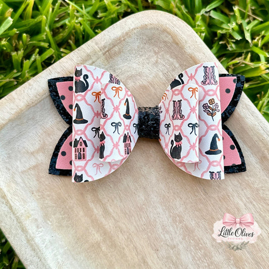 HAUNTED COTTAGE TRELLIS BOW