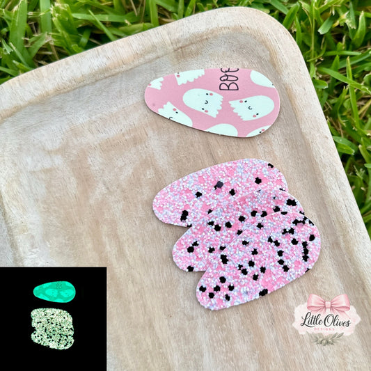 PINK GHOST AND GLITTER GLOW IN THE DARK SNAP CLIPS