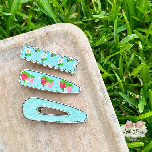 STAWBERRY FLOWERS METAL CLIP