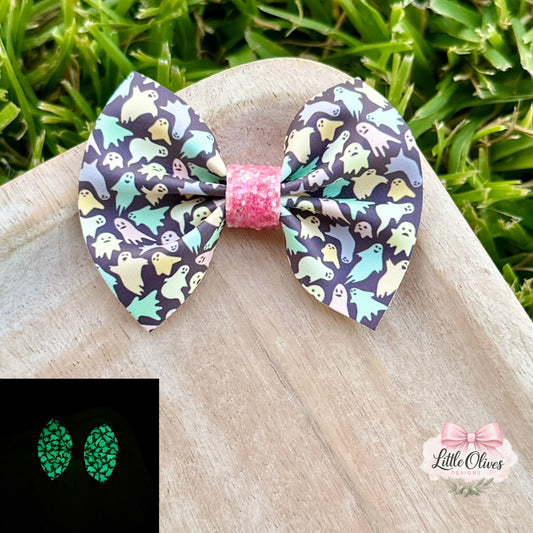 PASTEL GHOST GLOW IN THE DARK PINCH BOW