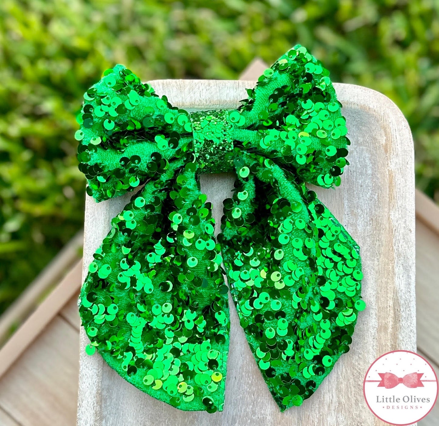 GREEN SEQUIN RIBBON SAILOR BOW