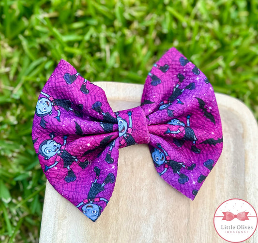 VAMPIRE GIRL BOW OR SCRUNCHIE