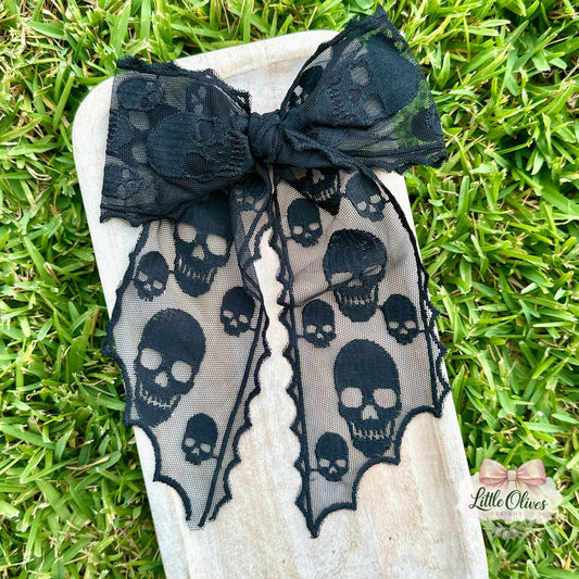 BLACK SKULLS TULLE SOPHIE BOW