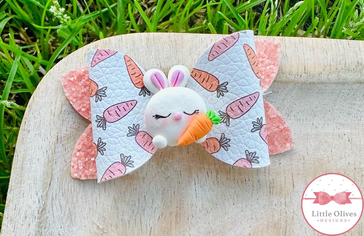 MINI BUNNY CLAY BOW