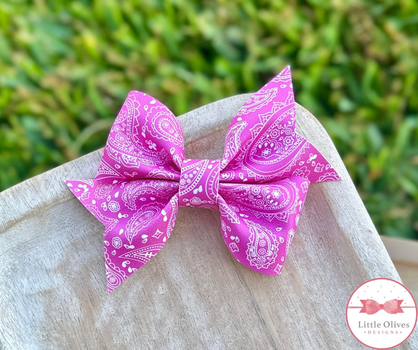 PINK BANDANA LARKIN BOW