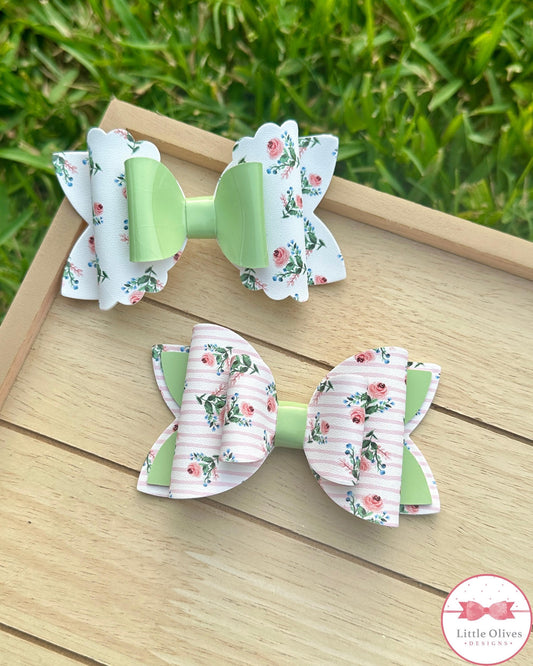 ROSES BOWS