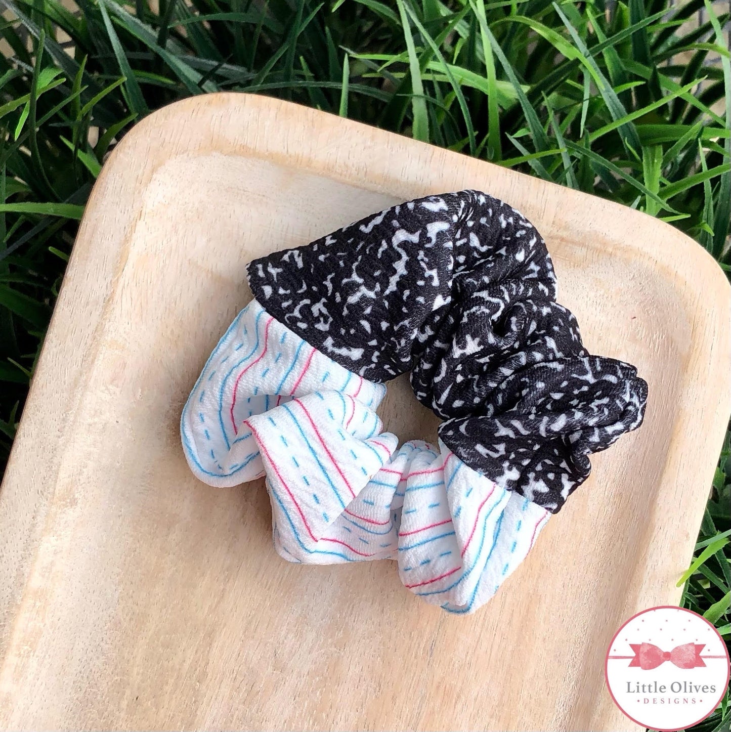 COMPOSITION BOOK SCRUNCHIE - HALF/HALF