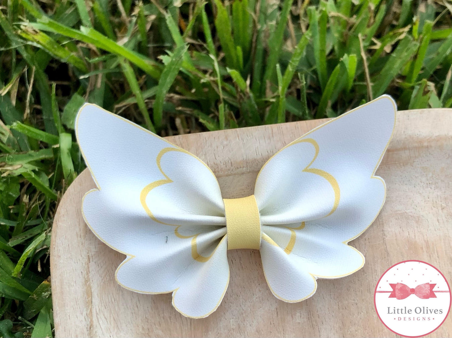 ANGEL WINGS PINCH BOW