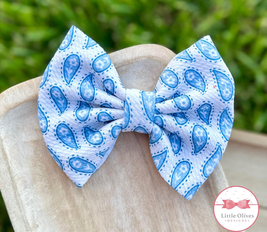 BLUE DAISY PAISLEY FABRIC BOW