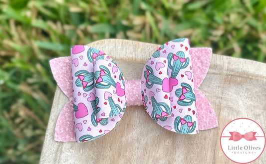 CACTUS LOVE BOW