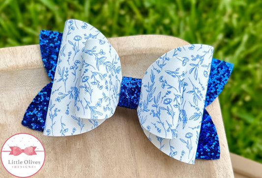 DAINTY BLUE FLOWER SPRIGS BOW